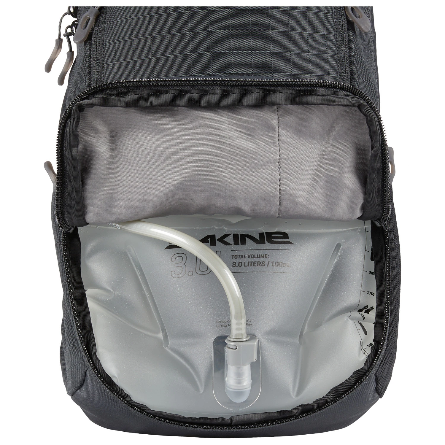 Dakine Syncline 12L - Cycling Backpack 5 Dakine Syncline 12L - Cycling Backpack - Image 3