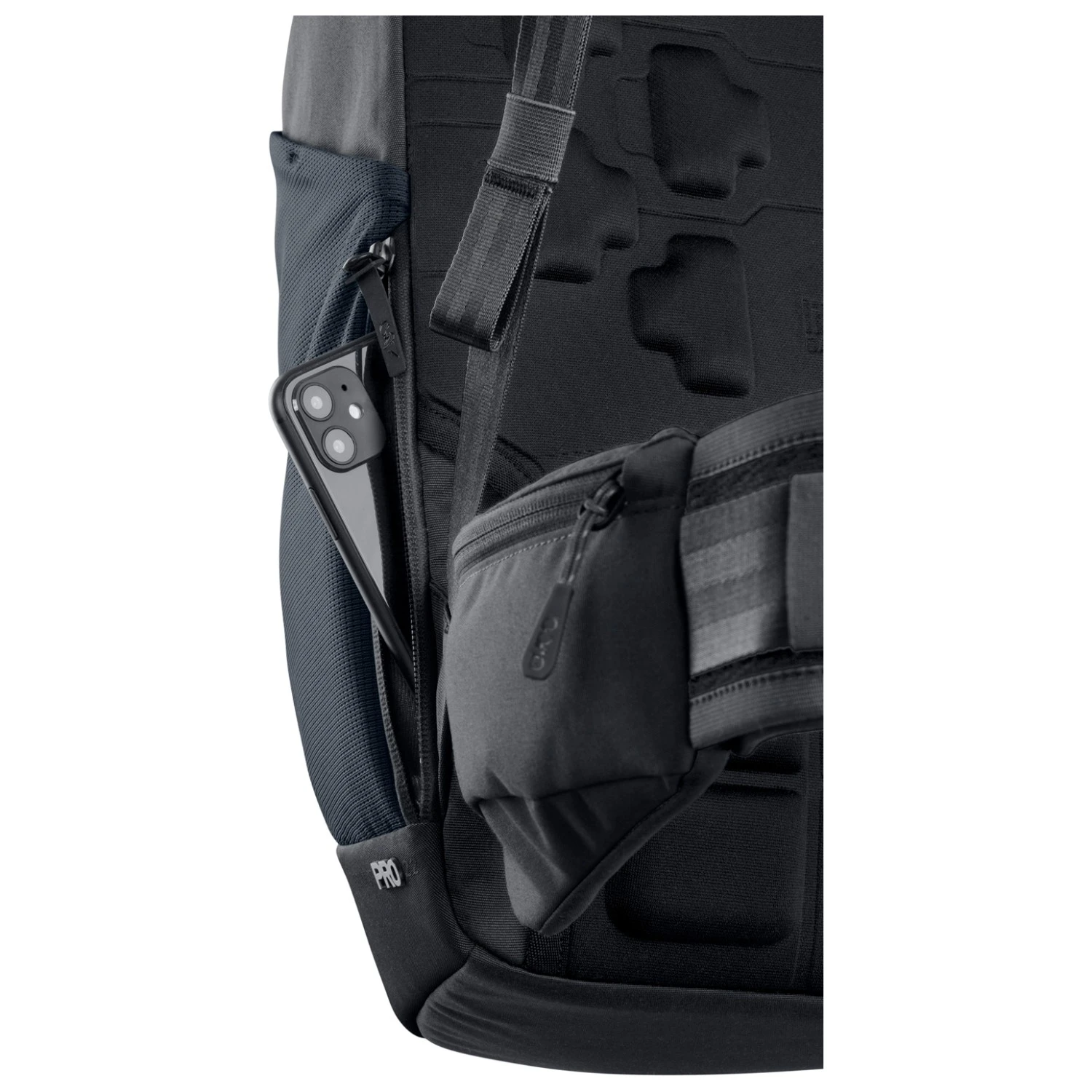 Evoc Commute Pro 22 - Cycling Backpack 9 Evoc Commute Pro 22 - Cycling Backpack - Image 7
