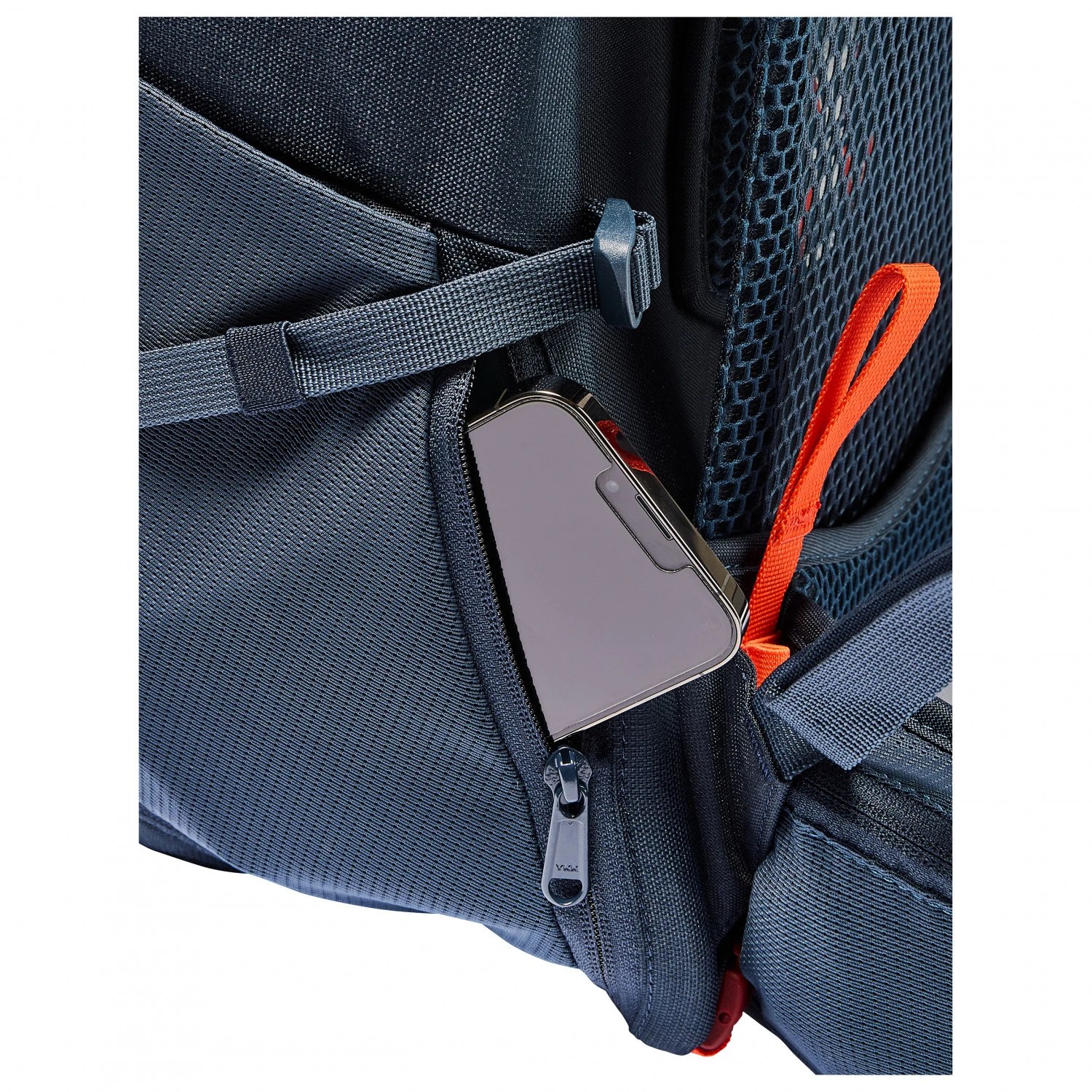 VAUDE Bike Alpin Pro 28 + - Cycling Backpack 8 VAUDE Bike Alpin Pro 28 + - Cycling Backpack - Image 7